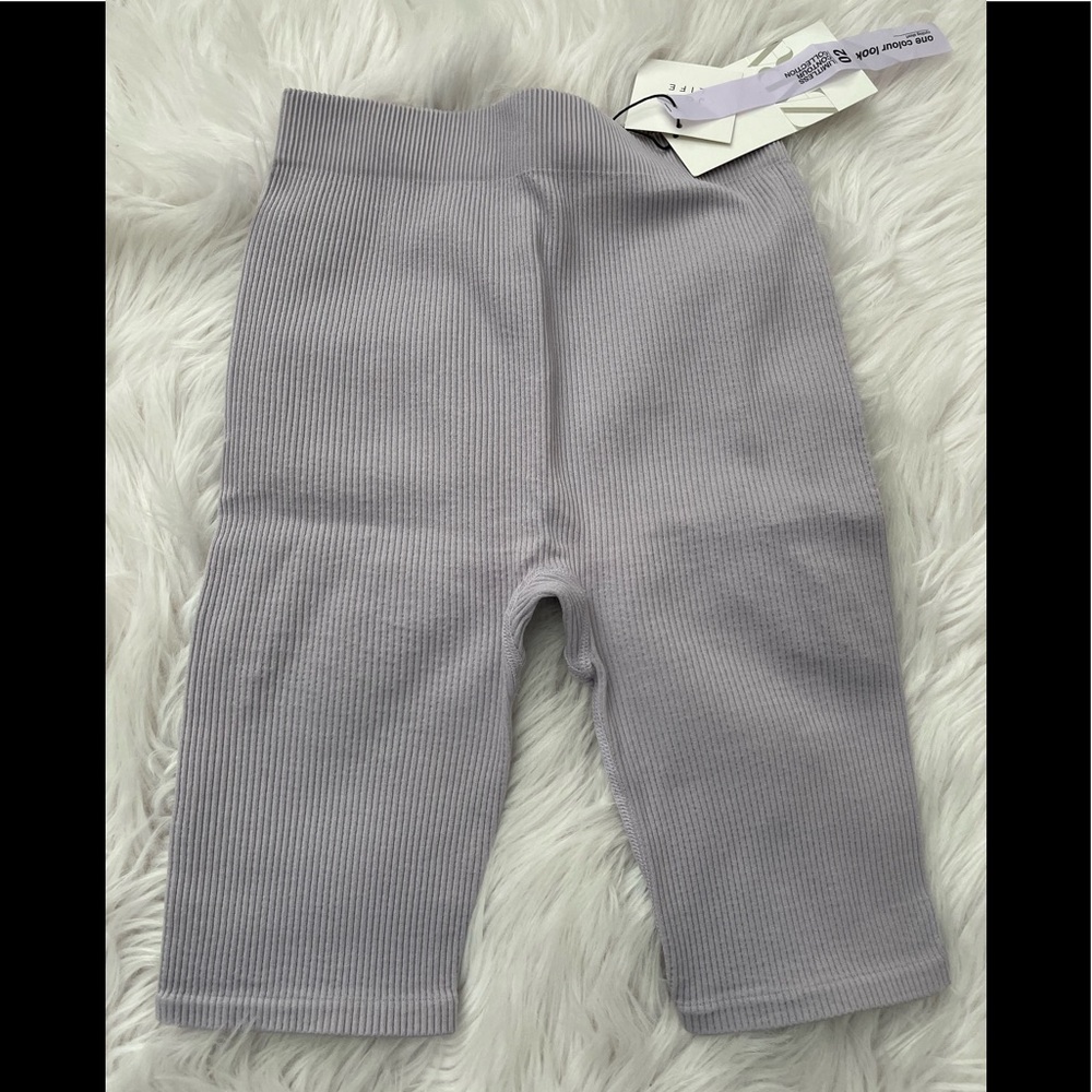 ZARA 2-piece Set - Picture 2 of 5